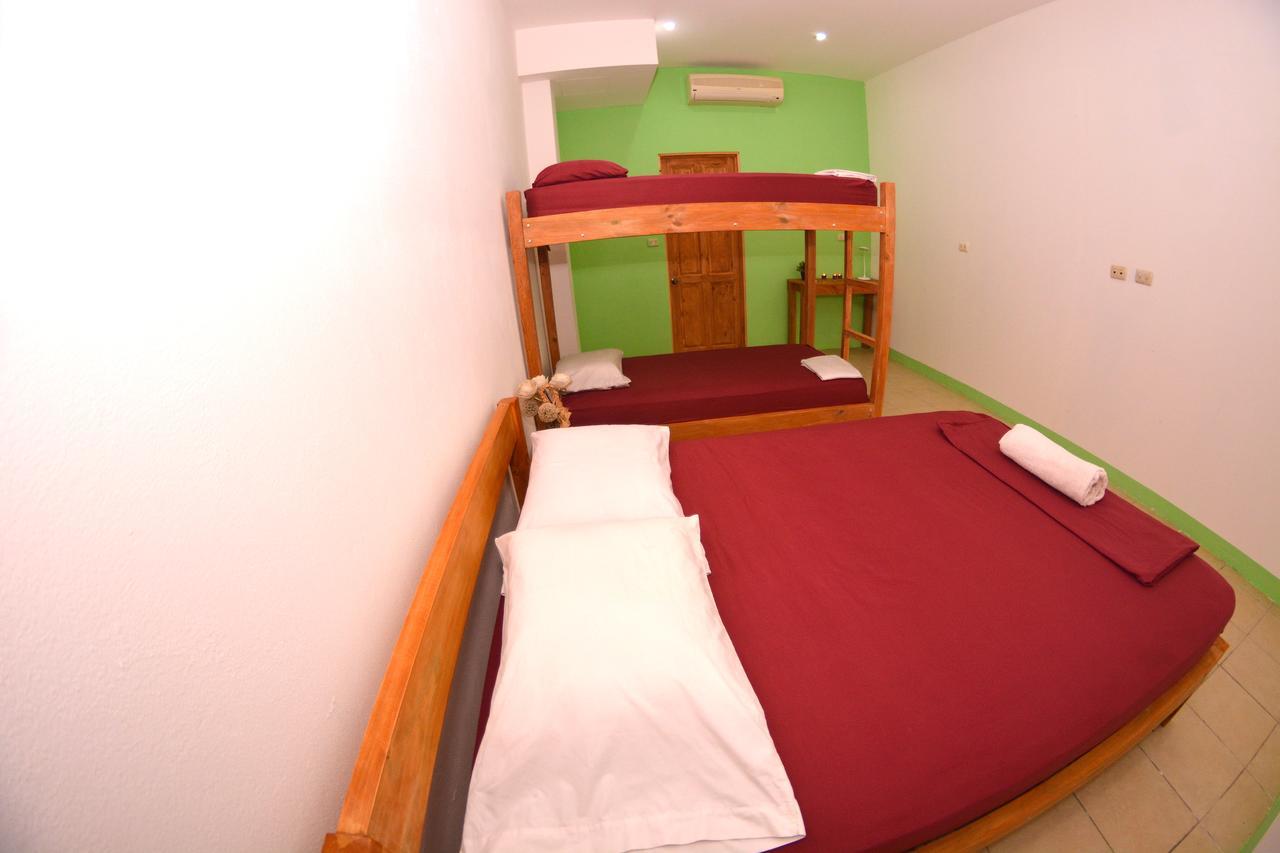 Sunset Hostel Санта-Крус Экстерьер фото
